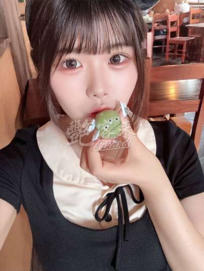 森悠奈｜高雄前金區