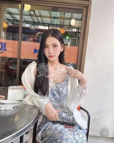 萱萱｜台中西屯區